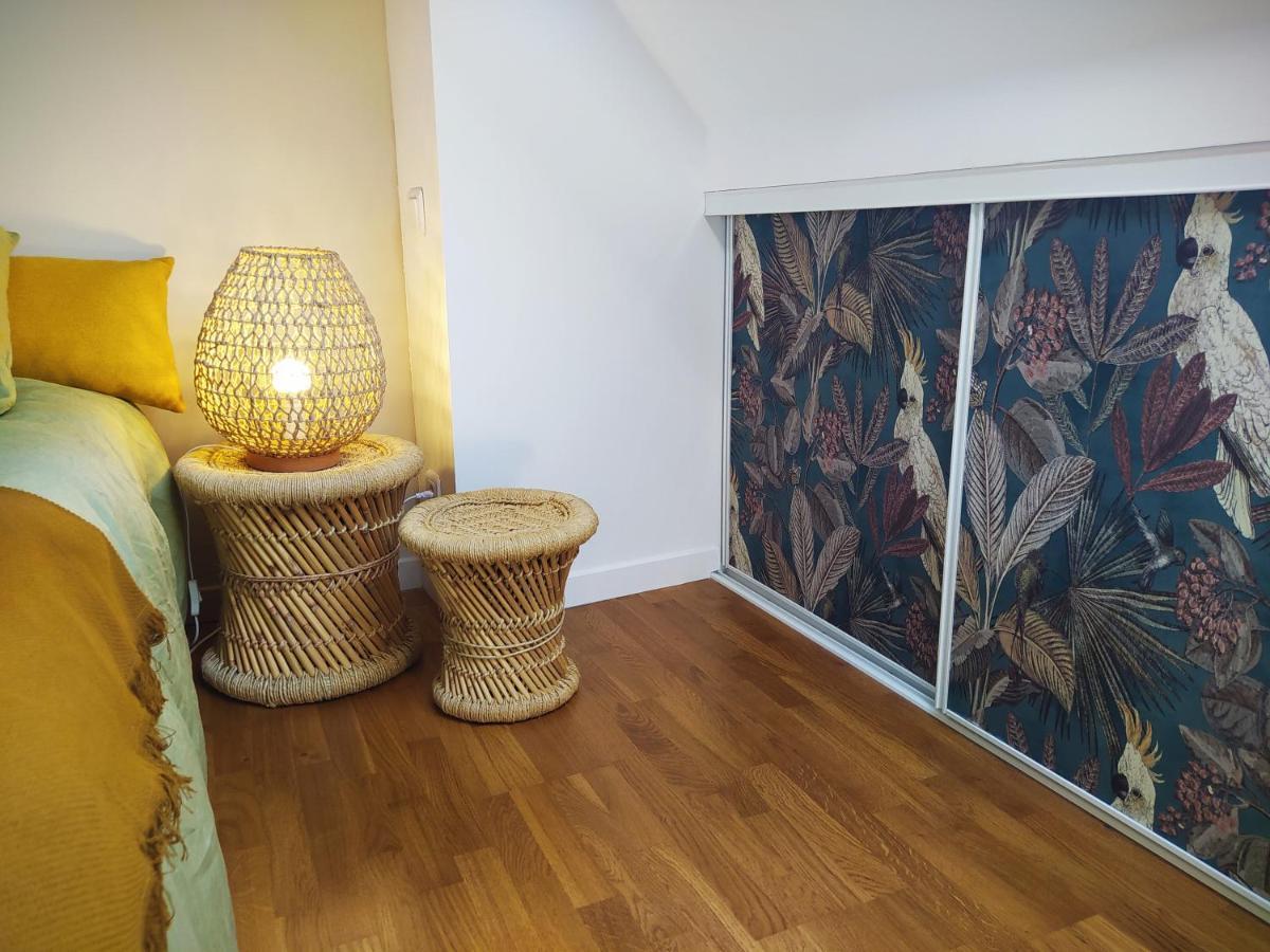 Le Nid - Fougeres Centre Historique Apartment Екстериор снимка