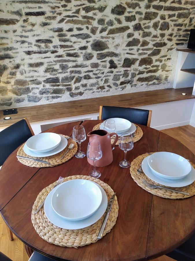 Le Nid - Fougeres Centre Historique Apartment Екстериор снимка